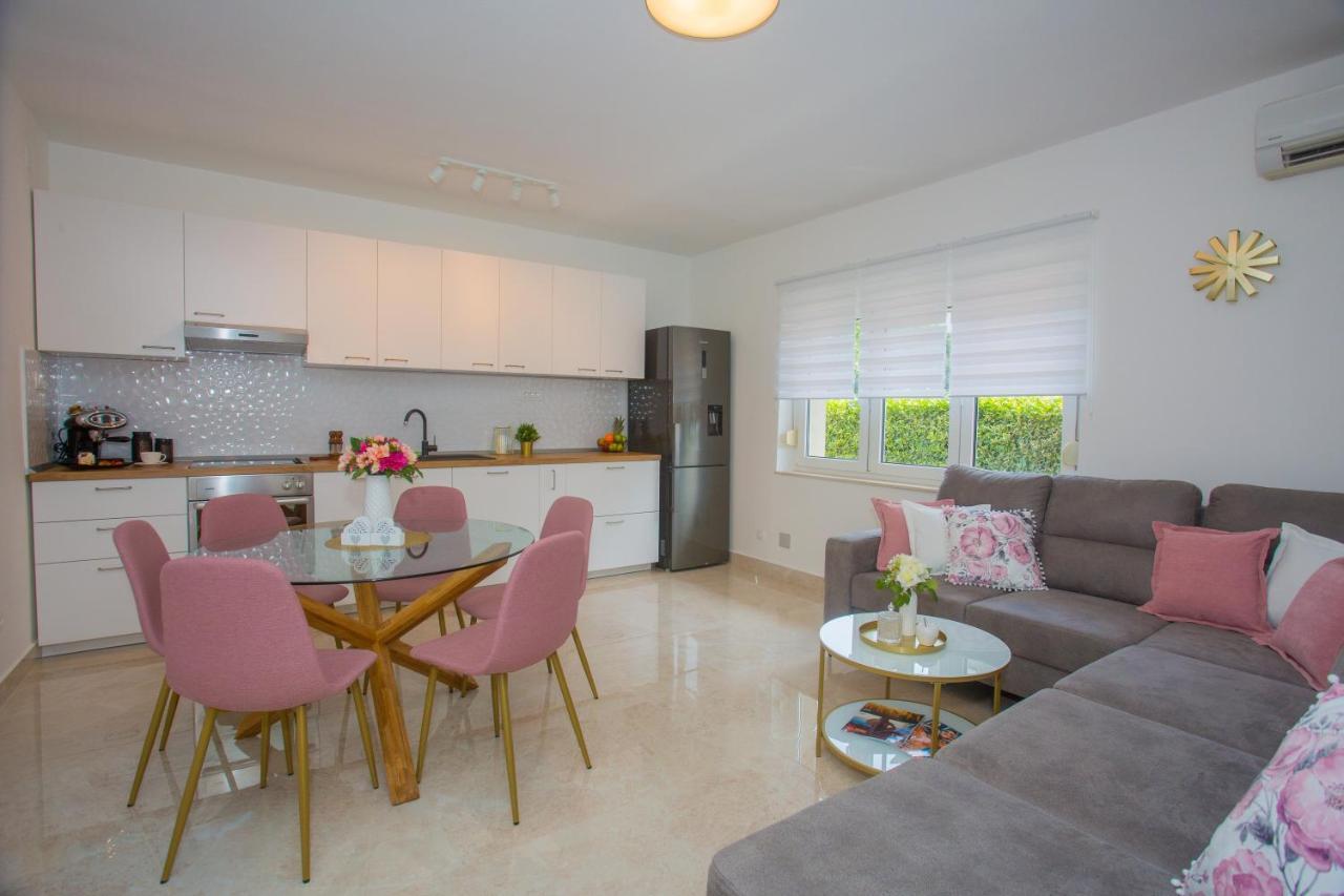 Luxury Villa Vibrass Split Buitenkant foto