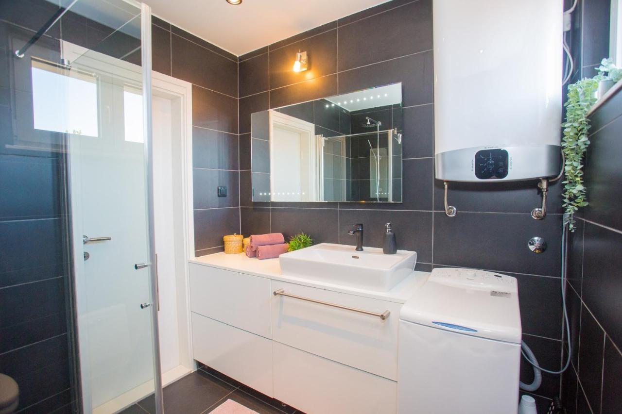 Luxury Villa Vibrass Split Buitenkant foto