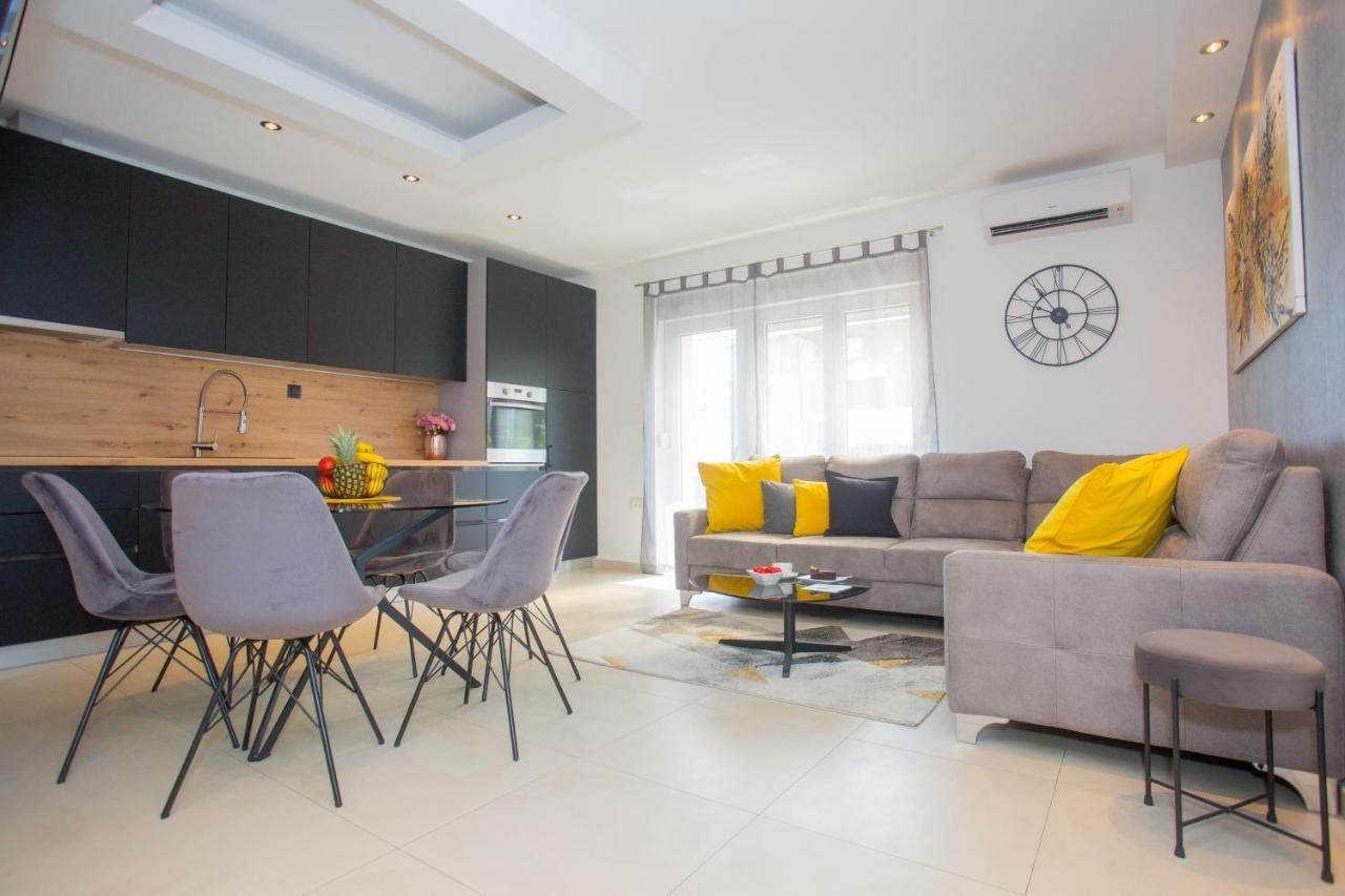 Luxury Villa Vibrass Split Buitenkant foto